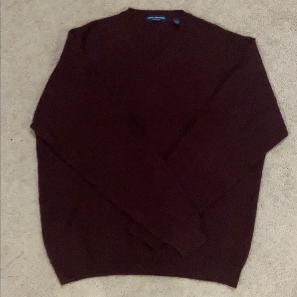 John Ashford cashmere V-neck maroon sweater large